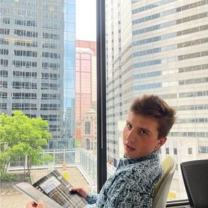 Meet your Posher, Francis